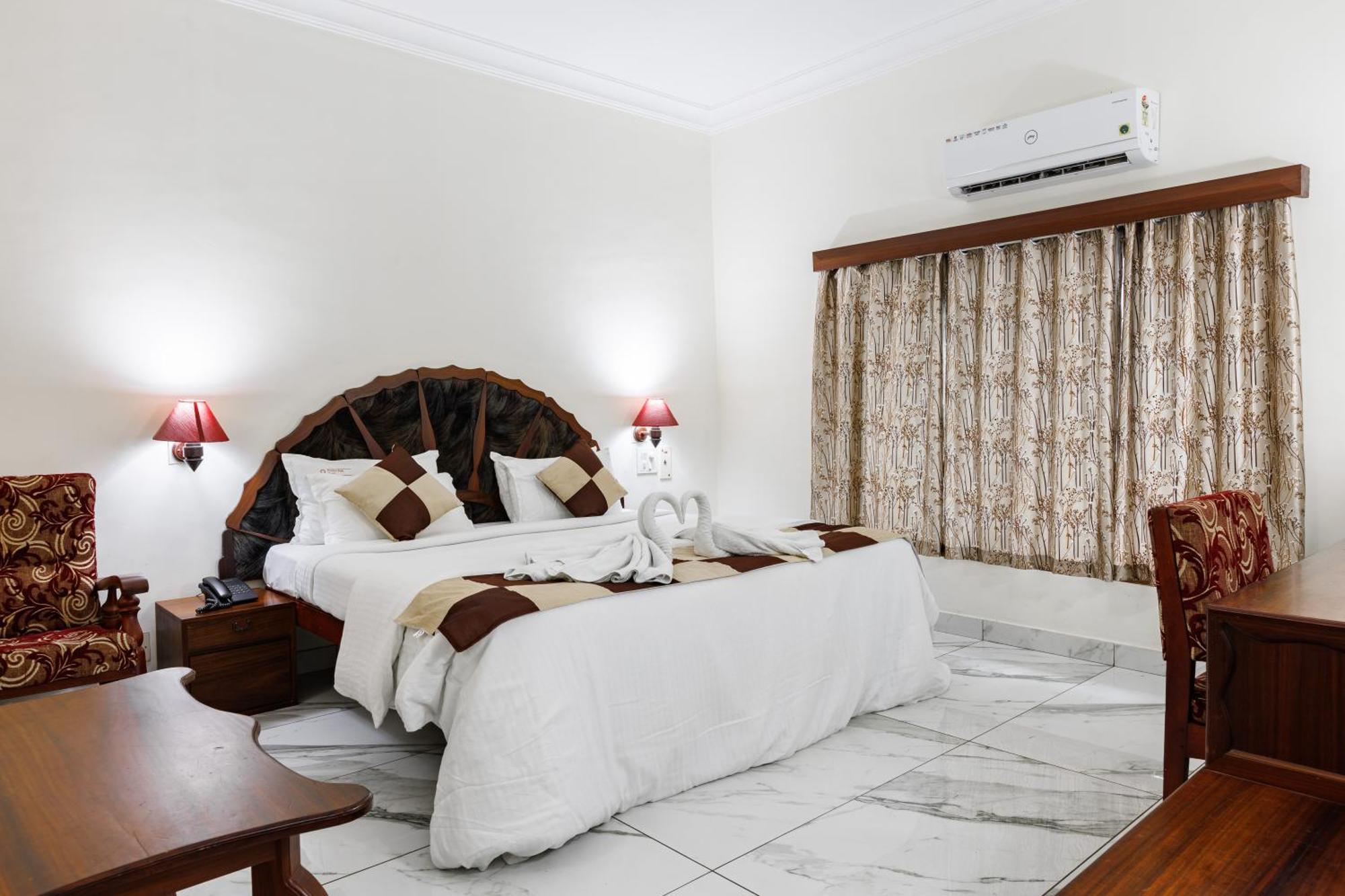 Kochi Paulson Park Hotel מראה חיצוני תמונה